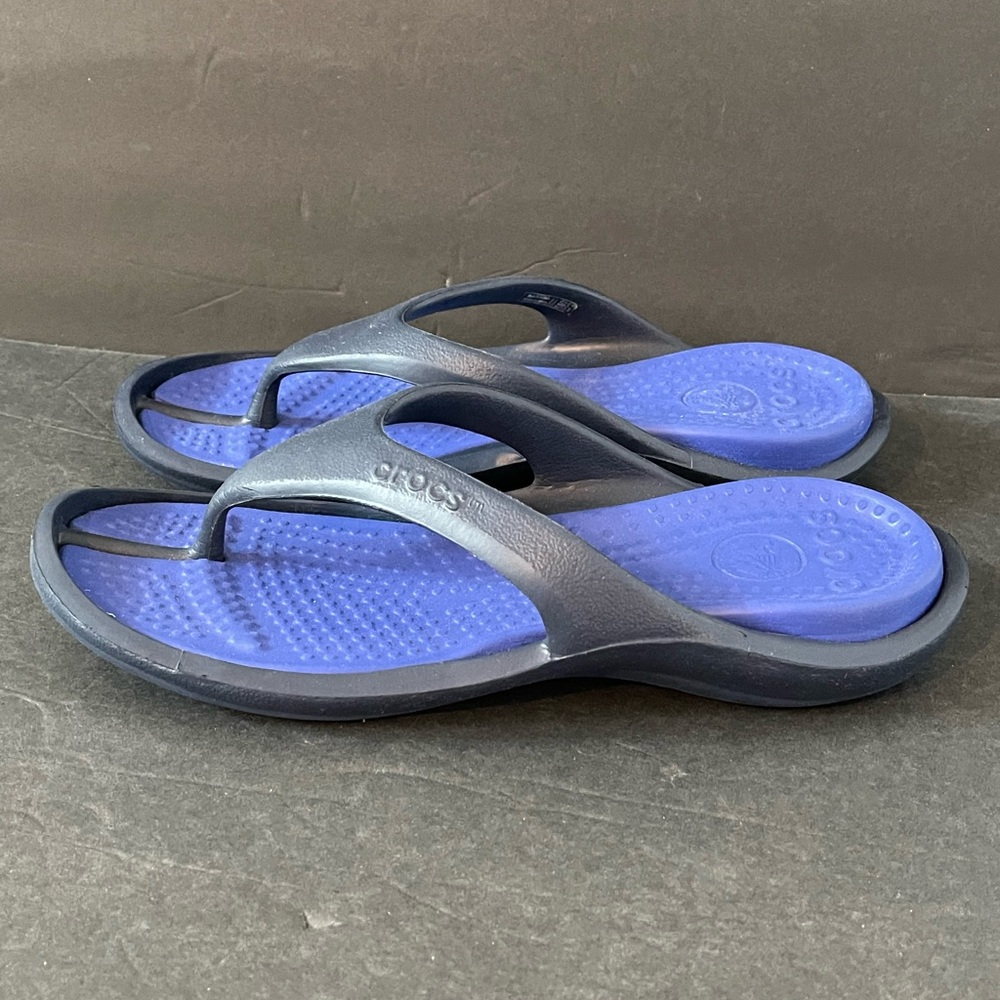 CROCS Athens Unisex Blue/Navy Flip Flop Thong Sandal, Women's US Size 11 Men's 9